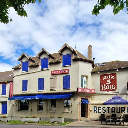 Aux Trois Rois Hotel Pont-Sur-Yonne ภายนอก รูปภาพ